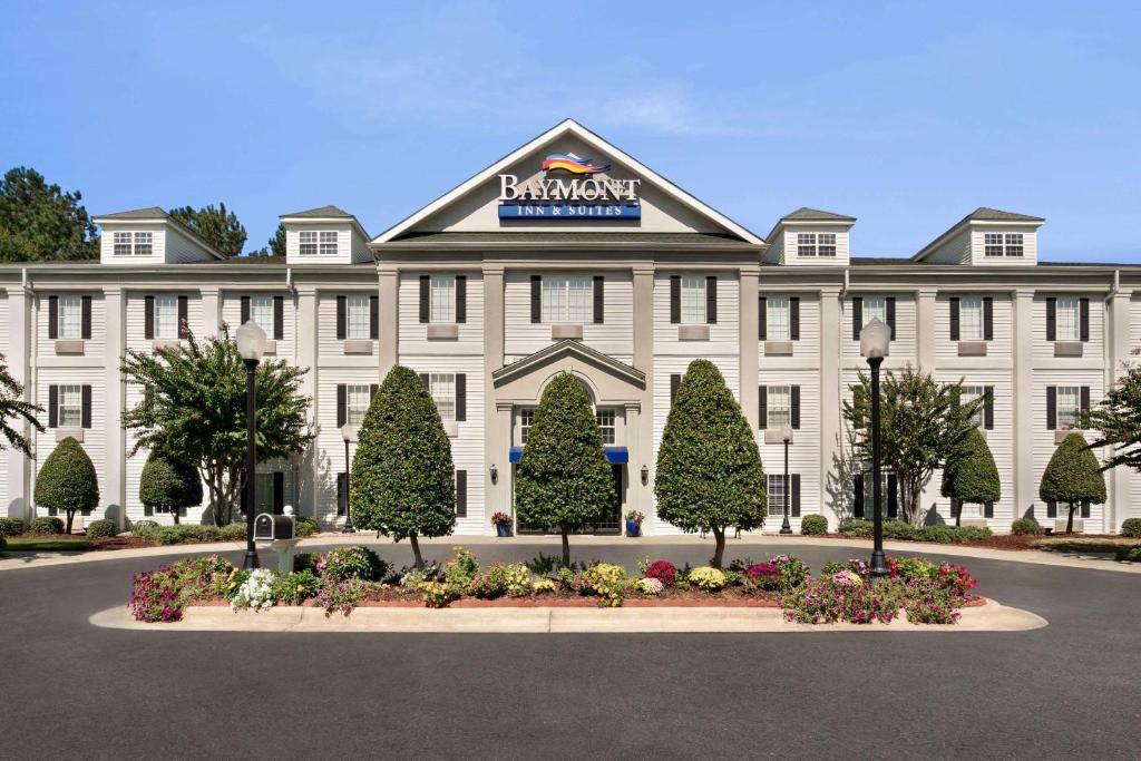Baymont by Wyndham Henderson Oxford photo