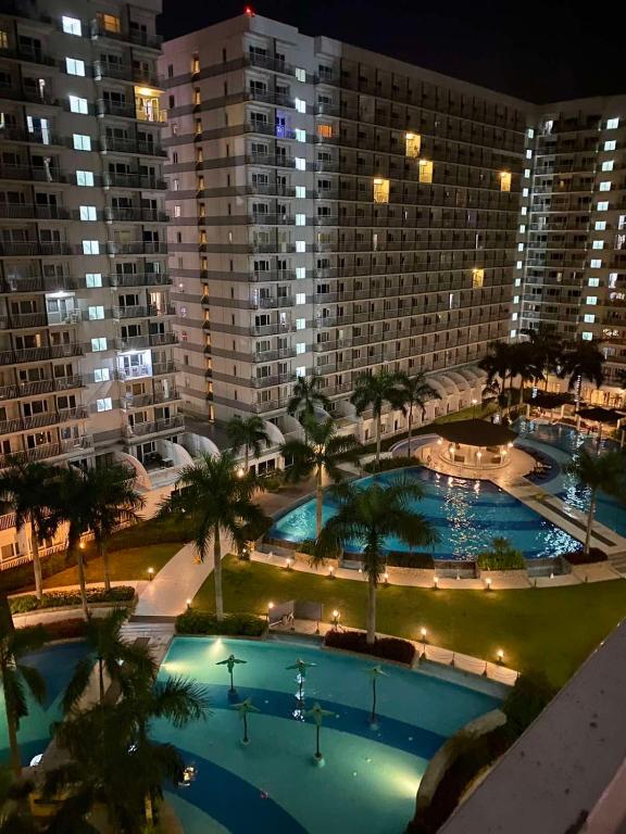 Condotel @ Shell Residences photo