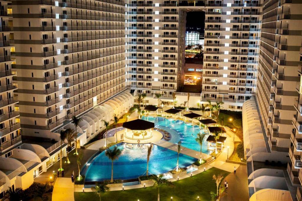 Condotel @ Shell Residences photo