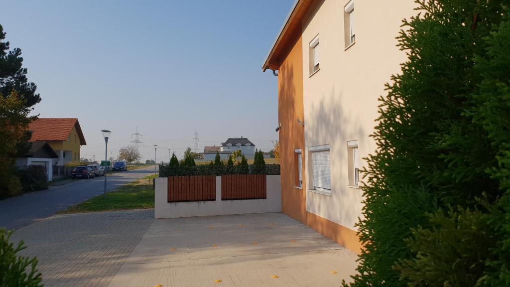 Pension Diana-Parndorf photo