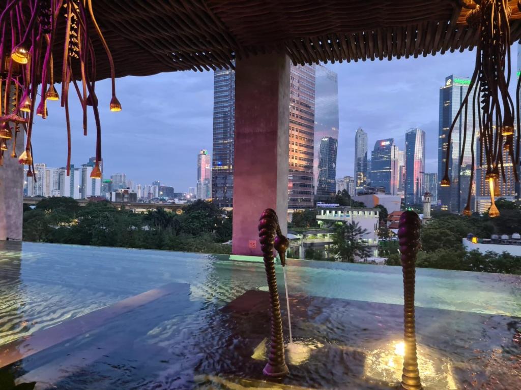 Sudirman Suites photo