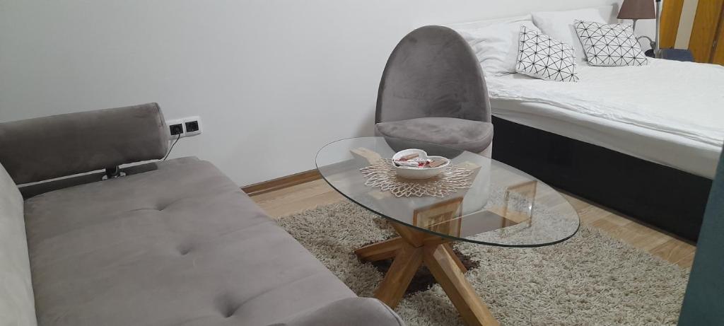 Sleep and drive No2, Sarajevo