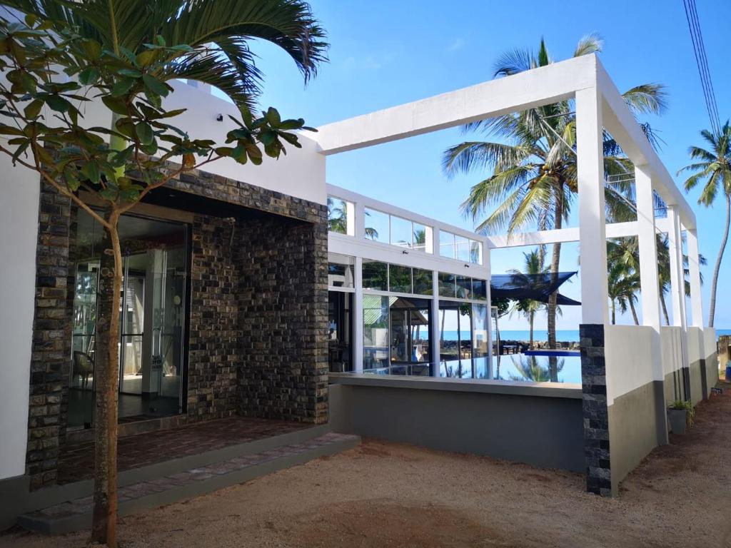 Saara Beach Hotel photo