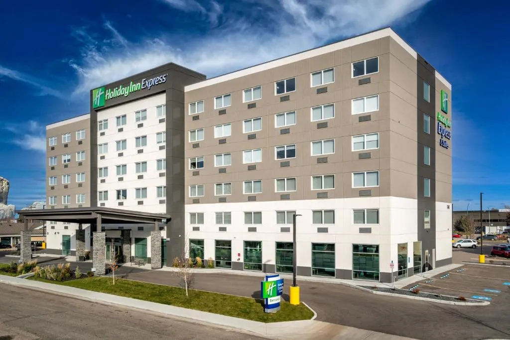 Holiday Inn Express & Suites - Brandon by IHG, hotel in Brandon