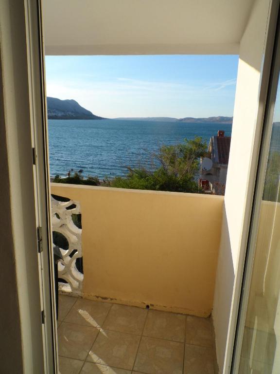 Apartments Galeb Pag - Beach photo