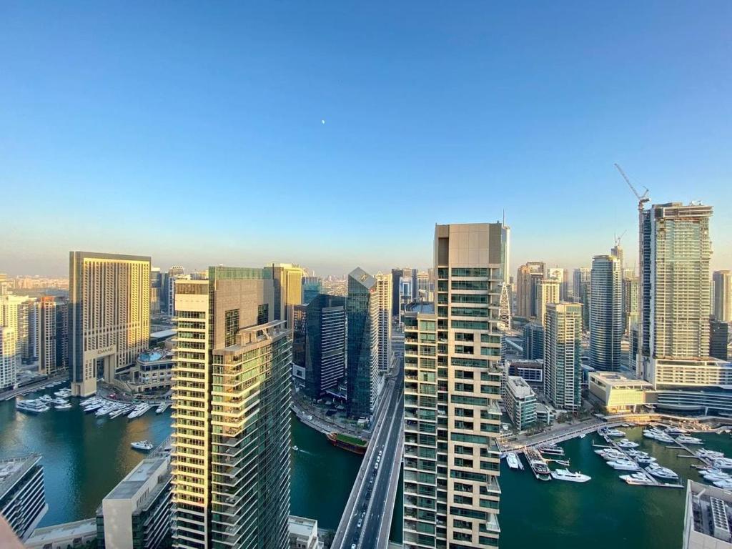 Luxury JBR Apartments , beach , pool , parking photo