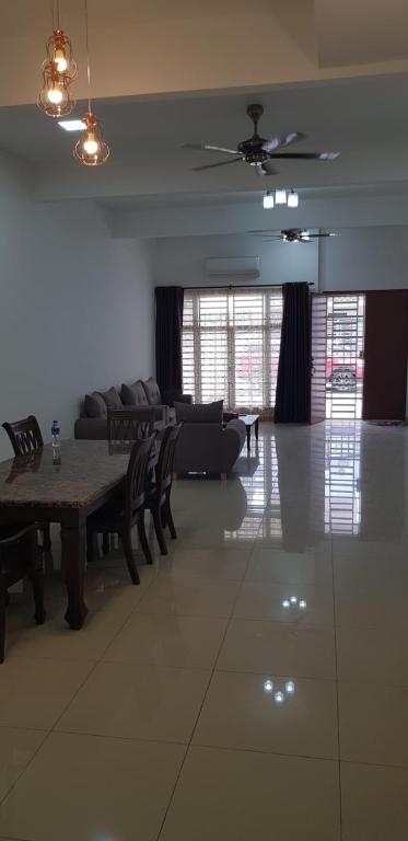 Springhill Homestay — Hotel in Siliau