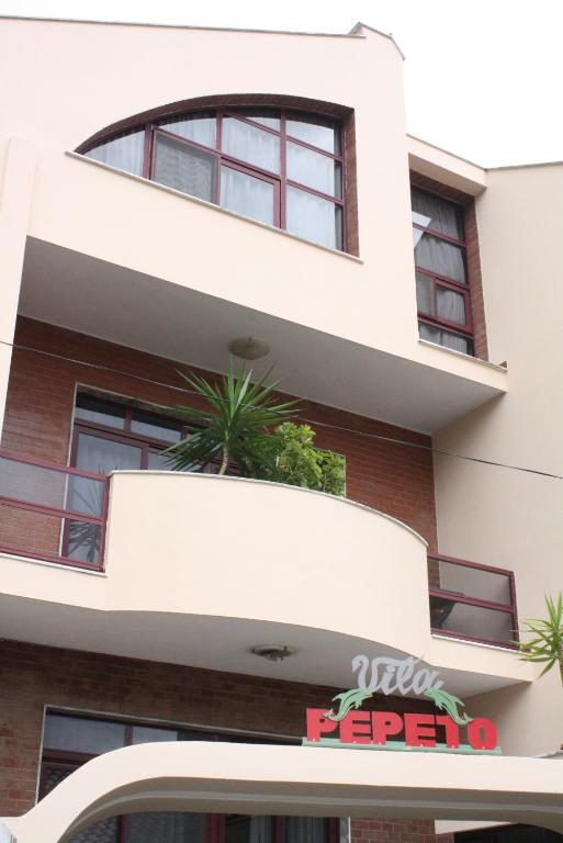 VILLA PEPETO Durres Albania photo