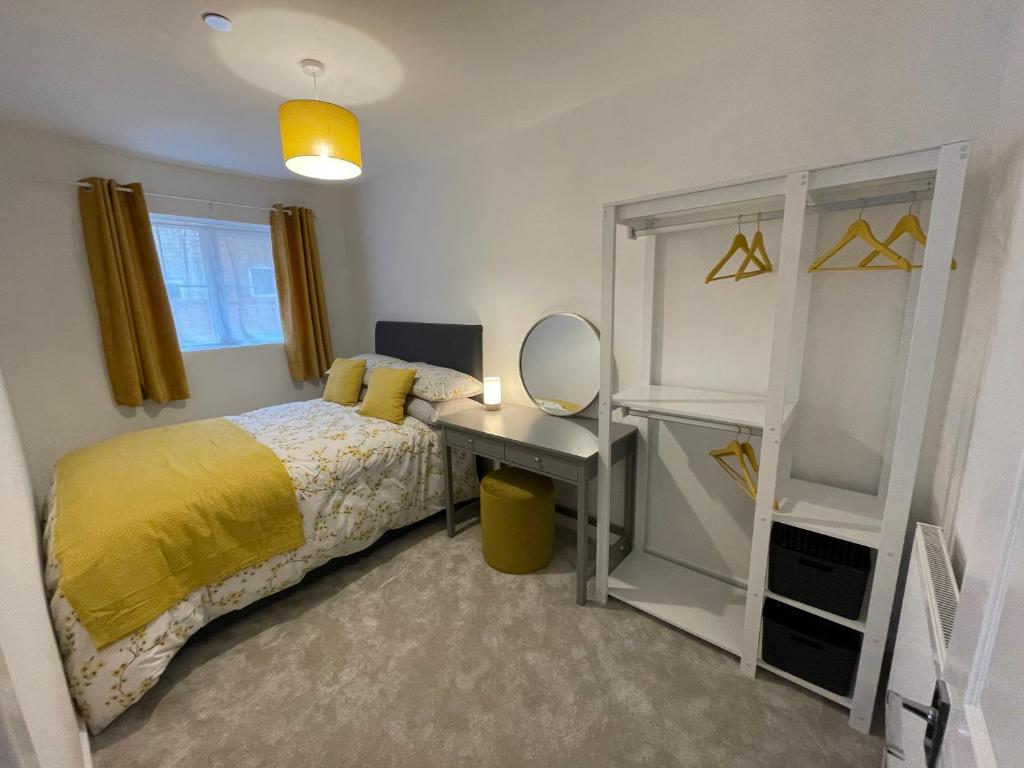 Quiet and central modern new build bungalow photo