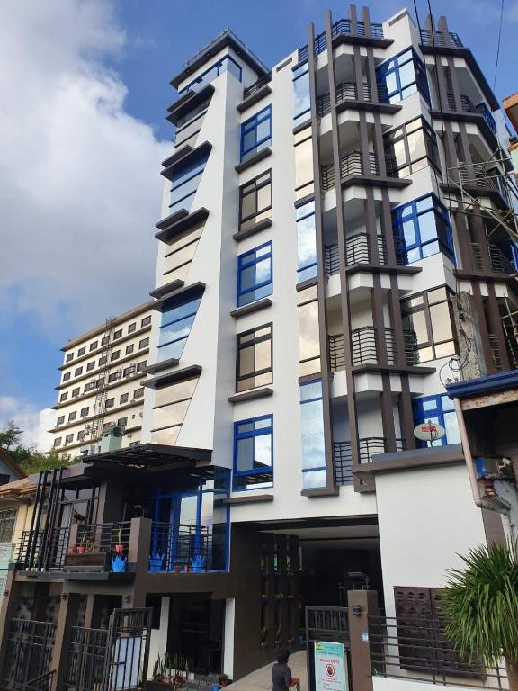 Finteo Skylands Premium — Hotel in Baguio
