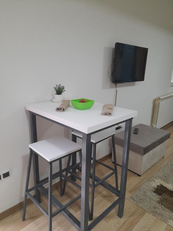 Sleep and drive No1, Sarajevo