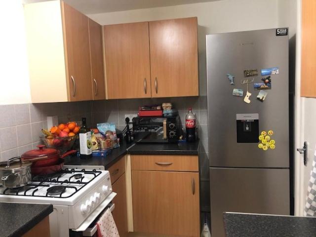 Beautiful Large ROOM in London Flat photo