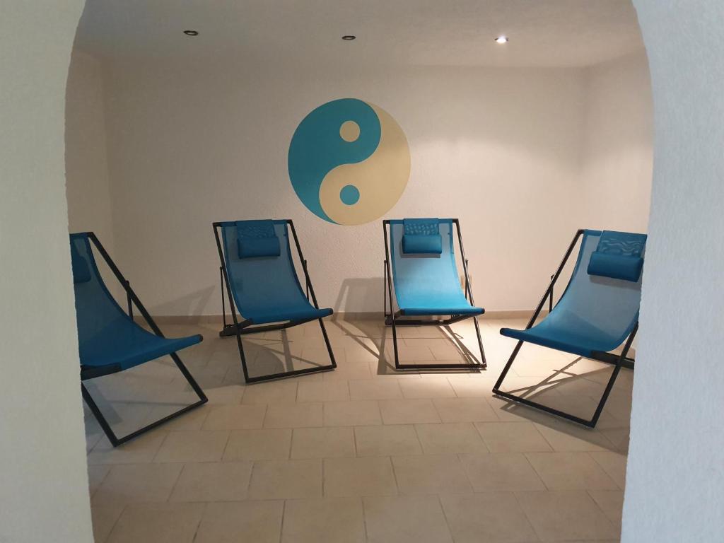 Hotel Waldrausch photo