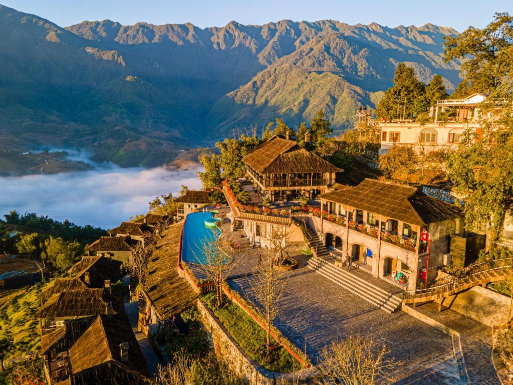 The Mong Village Resort & Spa, Sapa
