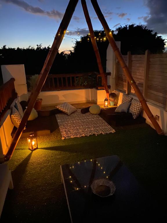 Dreamhome, Balaclava