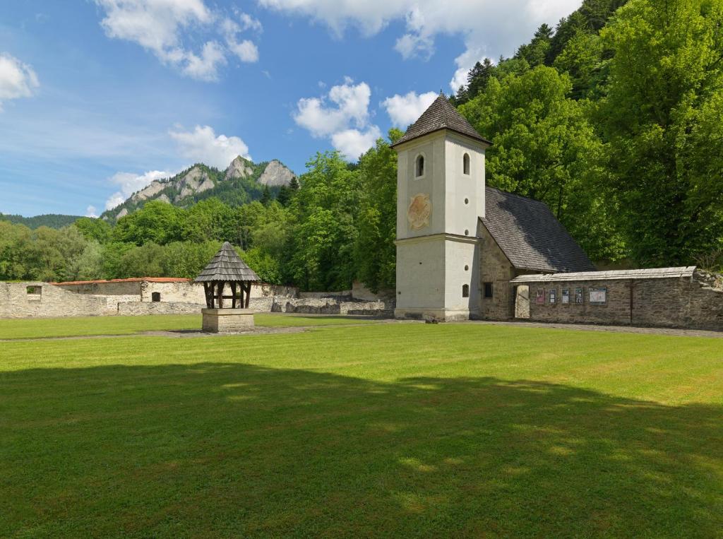 Muzeum Cerveny Klastor photo