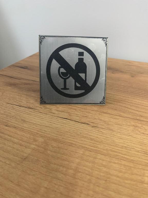 4. Гостинич..