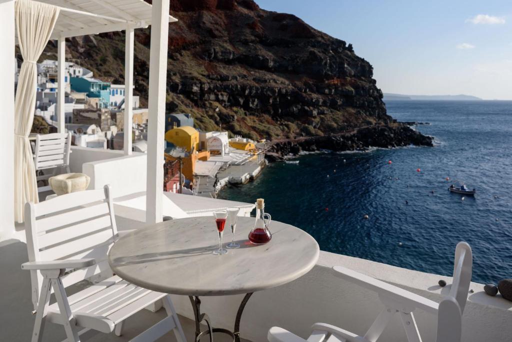 Amoudi Villas photo