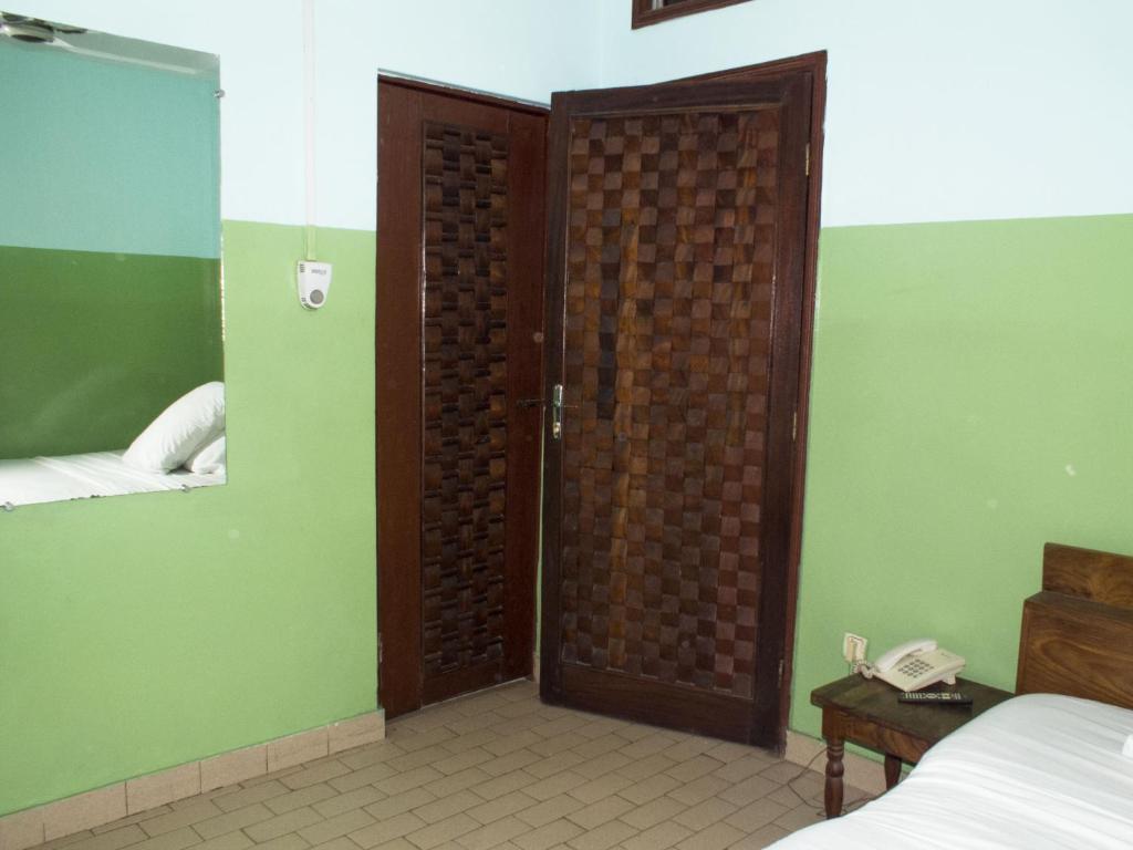 Royal hotel photo