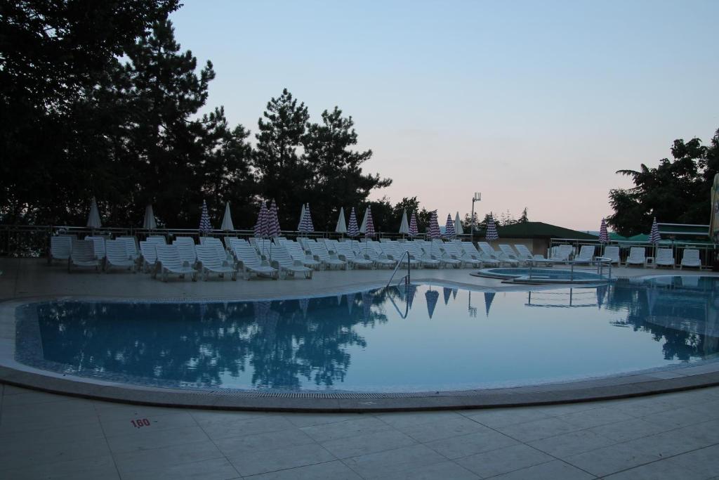 Luna Beach Hotel - All Inclusive — Swimming pool in Golden Sands, Varna Region