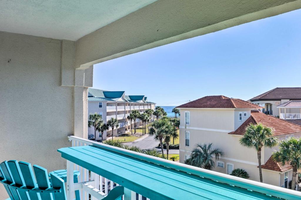 Well-Appointed Family Condo on Miramar Beach 전경