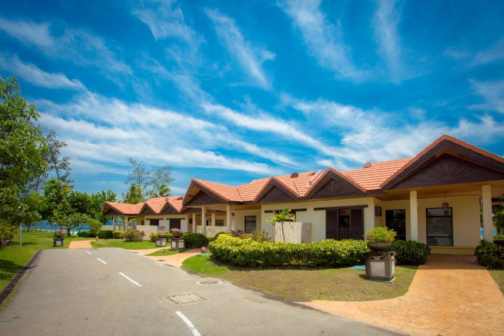 Exterior view, Borneo Beach Villas in Kota Kinabalu