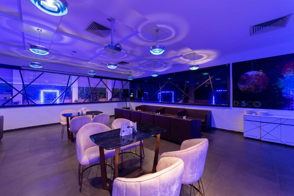Bar/lounge