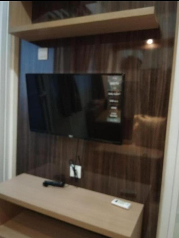 Apartemen Green Pramuka City 2BR photo