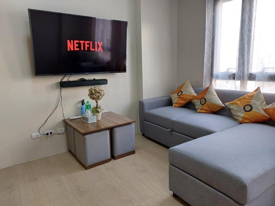 NAIA Terminal, Newport, Pasay, 5-star Condo — Hotel in Manila