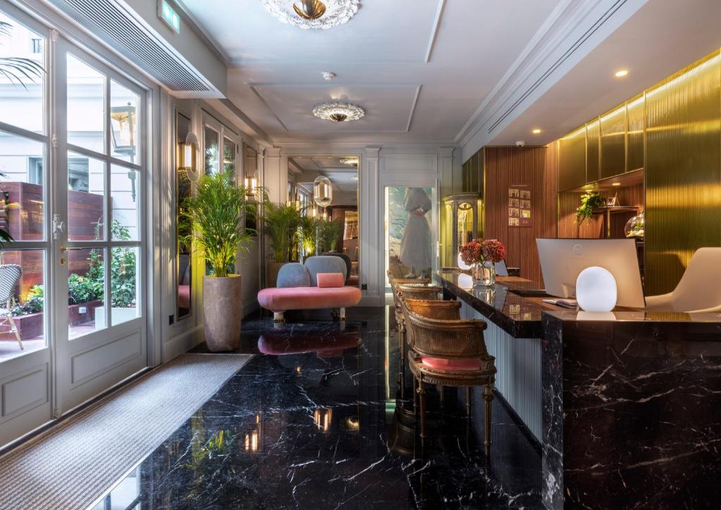 Melia Paris Notre-Dame Photo 16