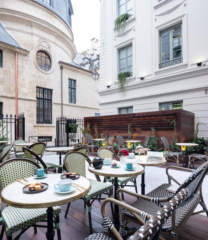 Melia Paris Notre-Dame Photo 32