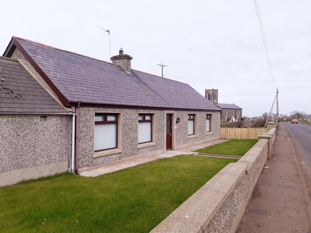 Jenny's Farm Cottage, Giant's Causeway, Dunseverick