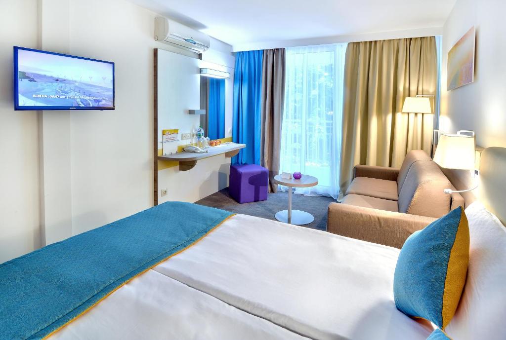 Ralitsa AquaClub Hotel & Aquapark — Hotel rooms in Albena, Dobrich