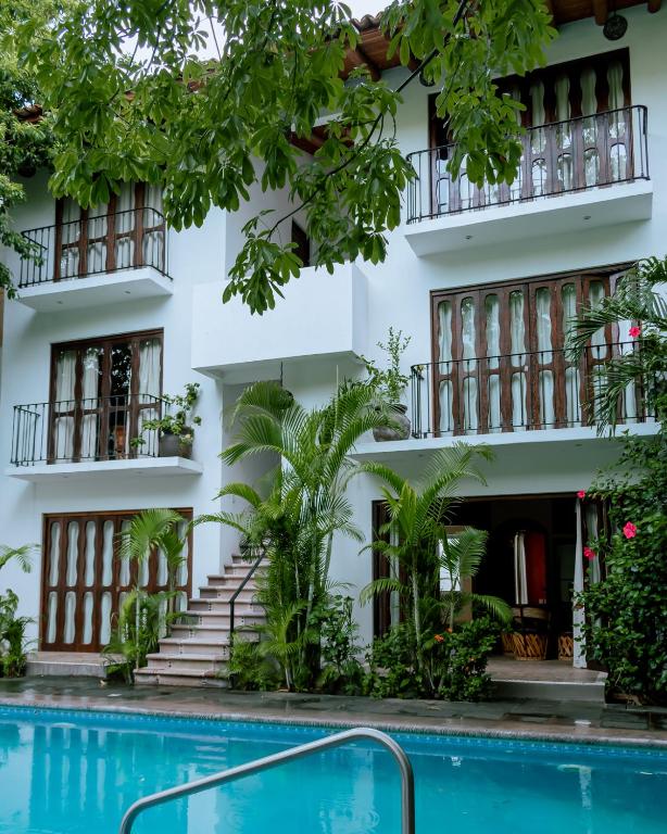 Zihuatanejo studio, Zihuatanejo