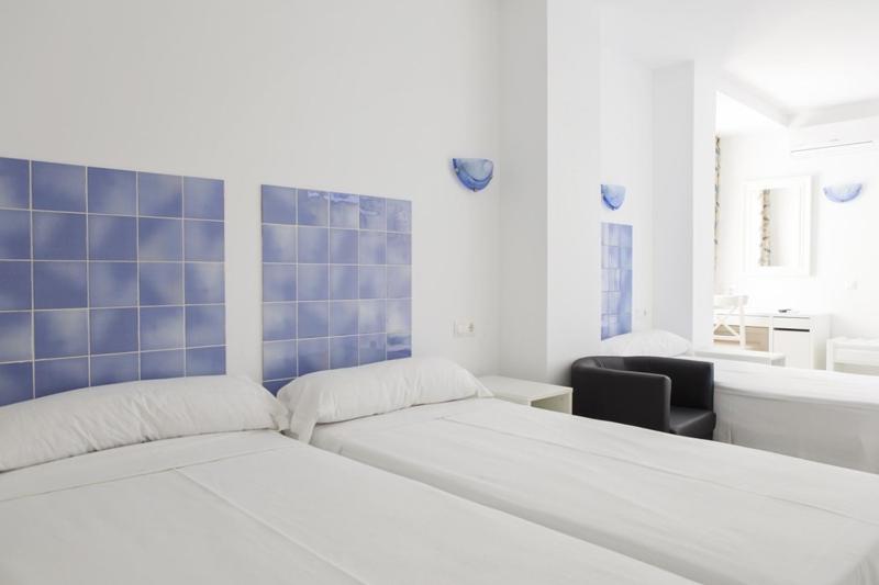 Hotel Eliseos - 4