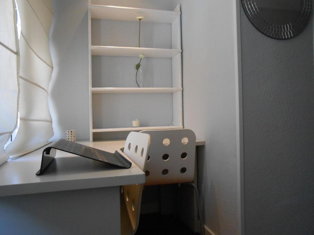 Madrid Studio Apartments photo