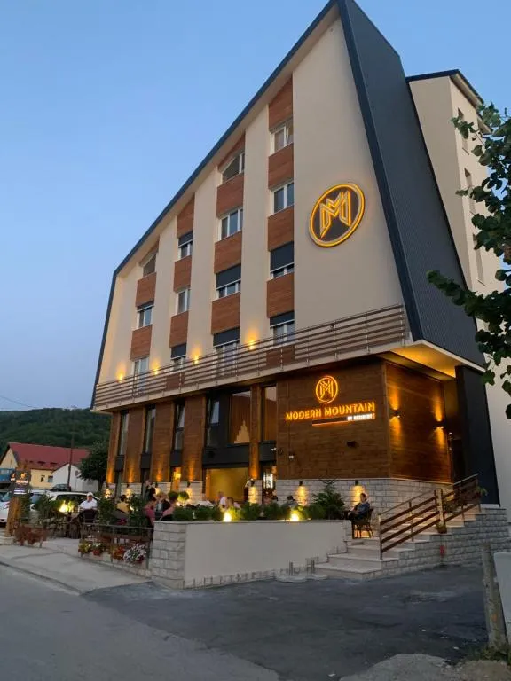 Modern Mountain，位于科拉欣的酒店
