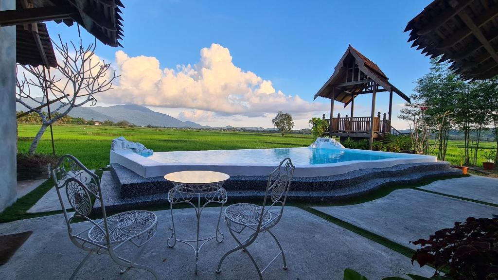 Rumah Bendang Langkawi Villa Pool — Hotel in Langkawi