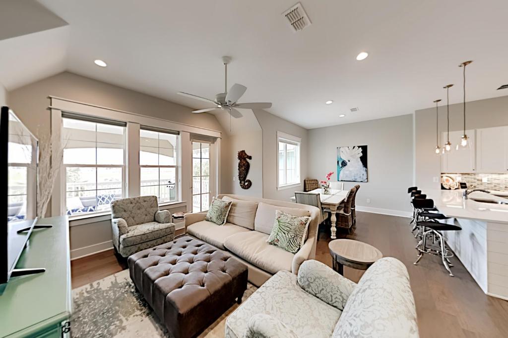 Parrots Cove at Palmilla Beach, Port Aransas