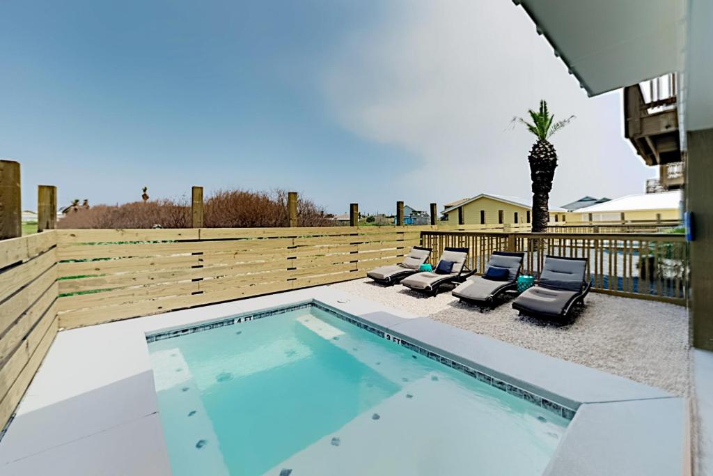 Gather Together, Port Aransas