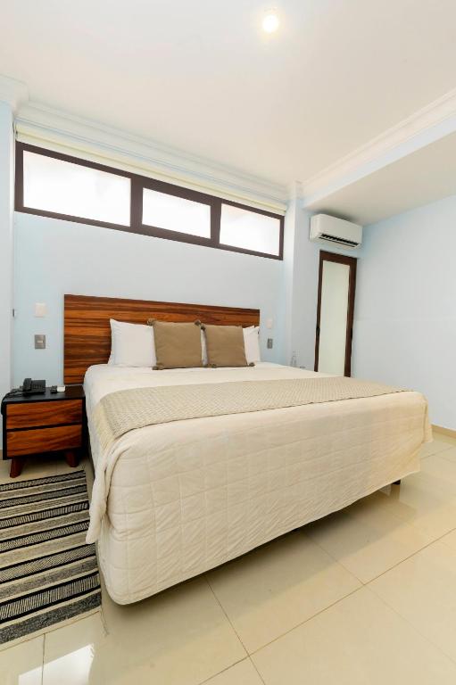 Suites de La Parra photo
