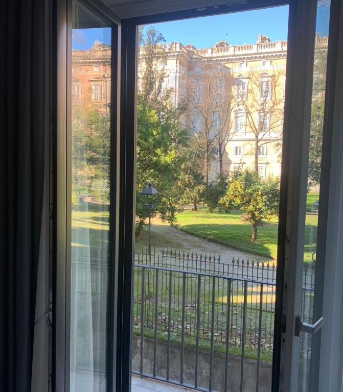 ROYAL GARDENS photo