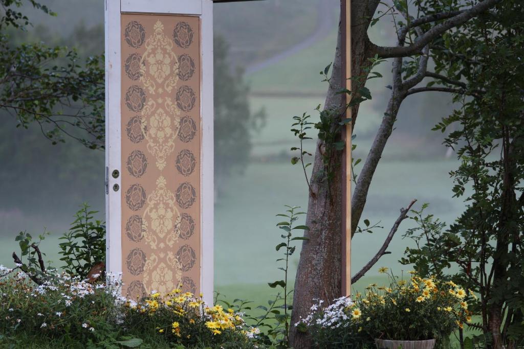 Golf course [on-site]