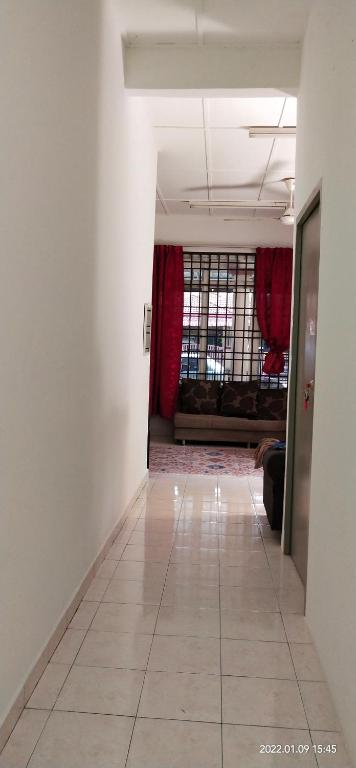 AziziYati Homestay KLIA Sepang FreeWiFi SmartTV International Channels&Movies photo