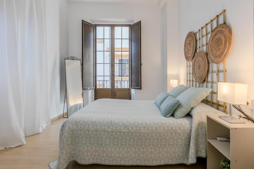 AvantiStays La Campana, con un balcón que te enamorará del ambiente de Sevilla - 3
