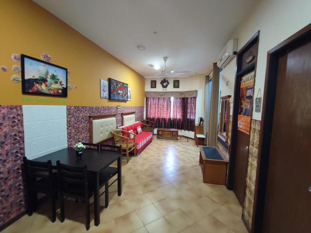 Hasif Homestay Studio at Ehsan Waterpark PD photo