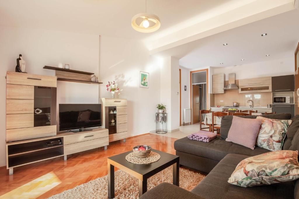 Apartment Lori, Pula