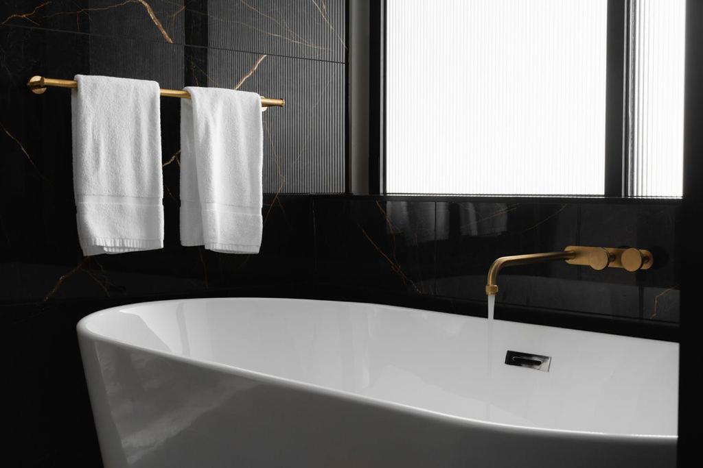 Bathroom, Ebb-Dunedin in Dunedin