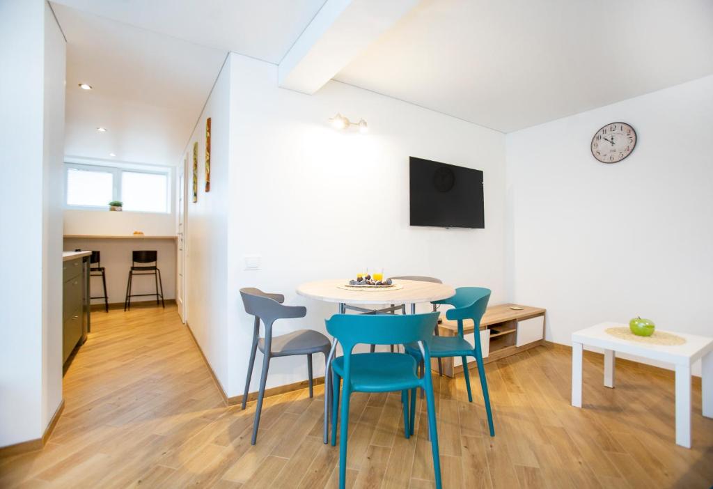 Groundfloor Apartment on the Green Hill 전경