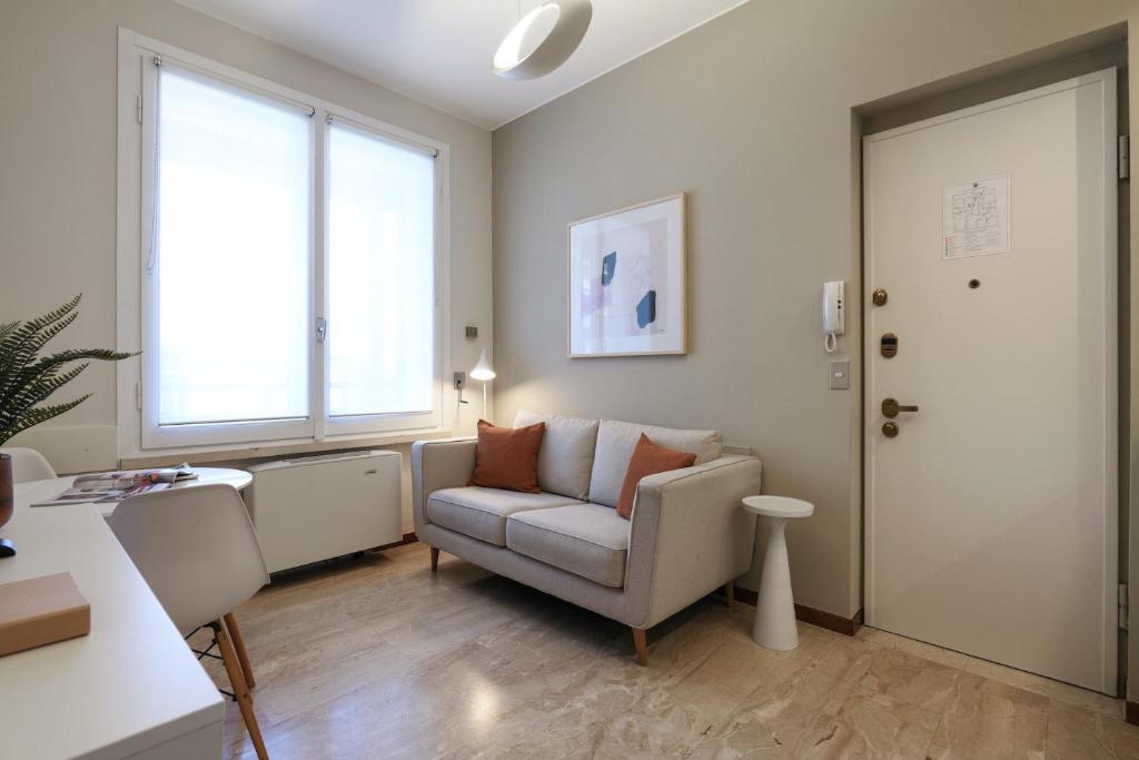 Contempora - Elvezia Park - 1bed, 1bath with balcony - E34 - 2